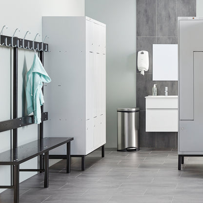 Z-skap CLASSIC, 3 seksjoner, 6 dører, flatt tak, H1740 B1200 D550 mm, grå