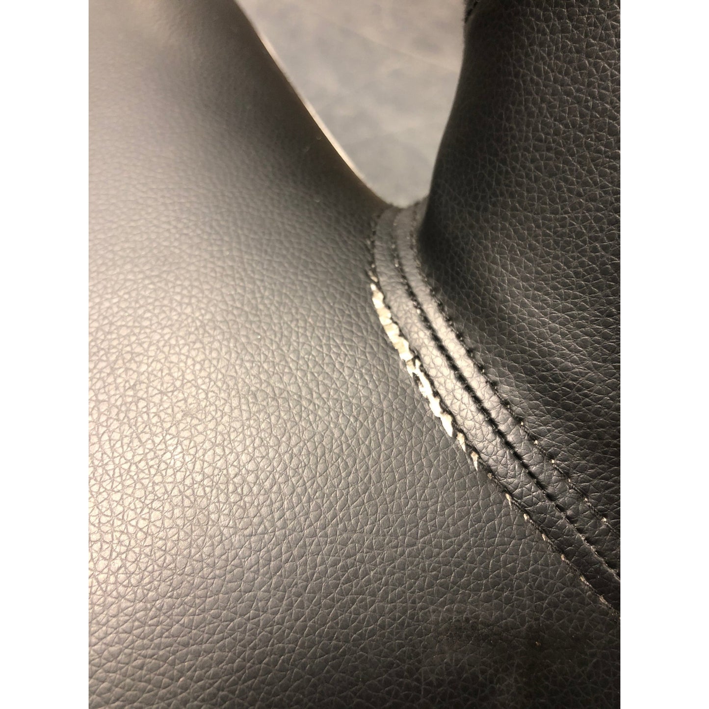 Grace barstol fra A-Møbler, PU (imitert skinn)