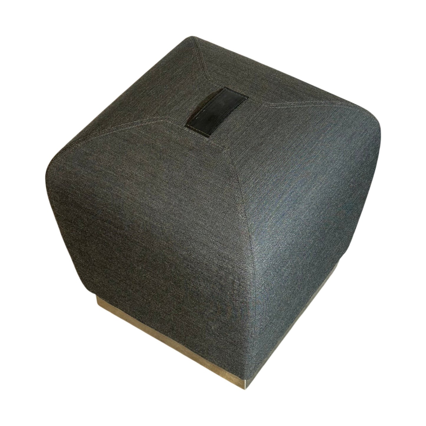 Misto puff fra ForaForm, grå, 40x40x43 cm