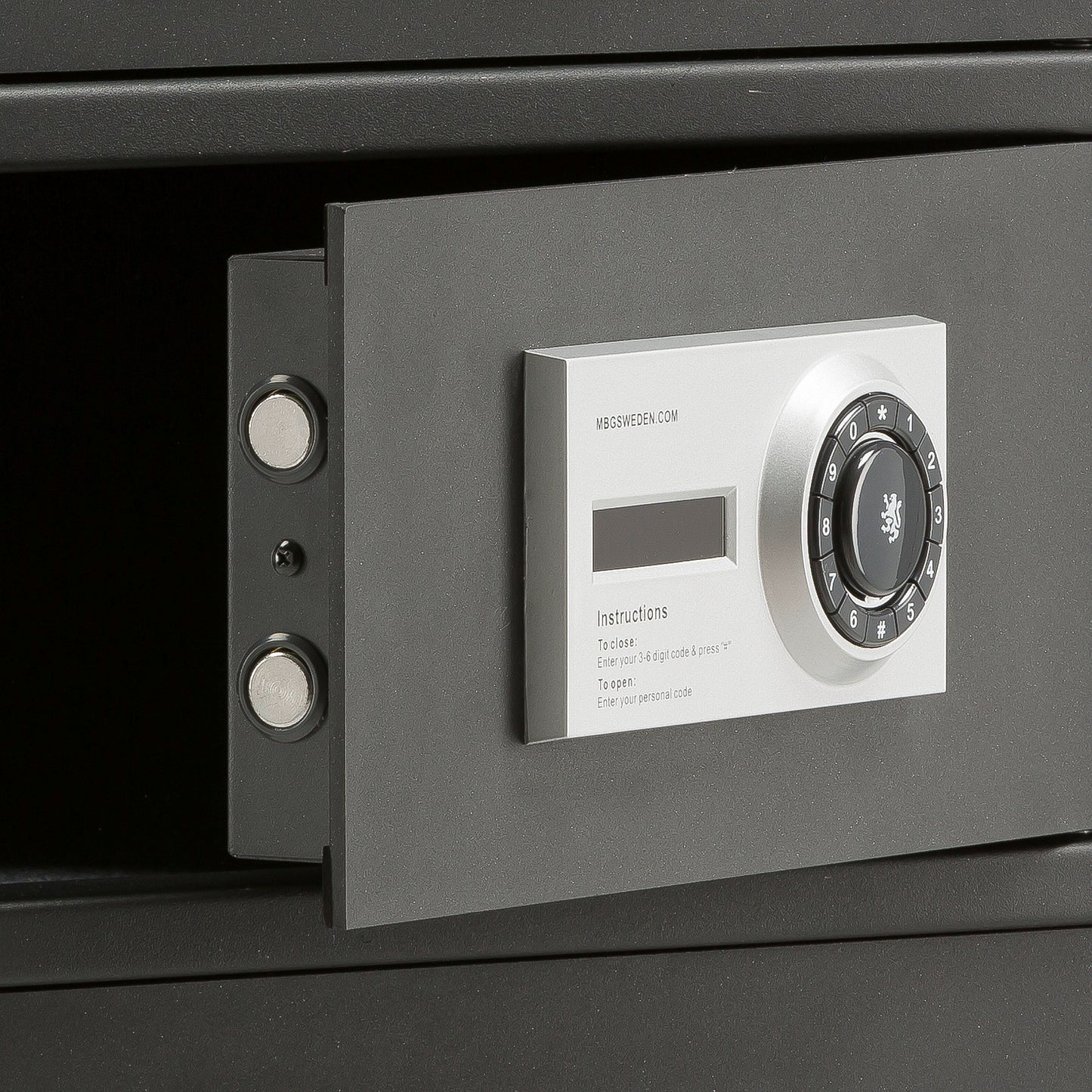 Verdiskap med 3 rom, kodelås, svart