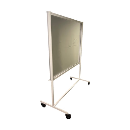Hvitt whiteboard med låsbare hjul, 197x150 cm