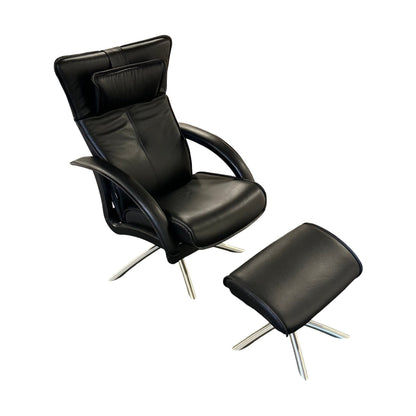 Delta lenestol fra Brunstad, hud, m/fotskammel