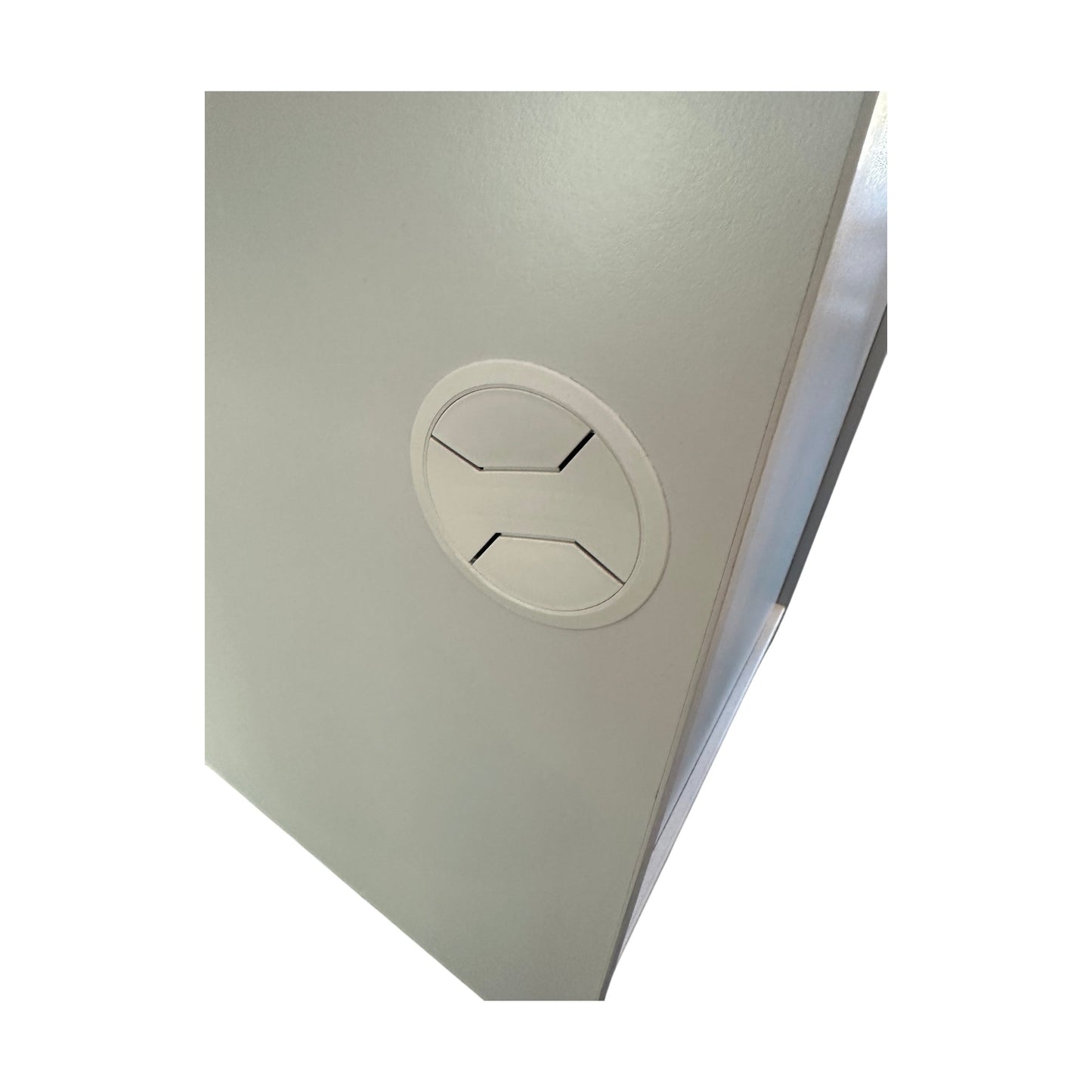 Låsbart tårnskap fra Edsbyn i lys grå - åpner venstre