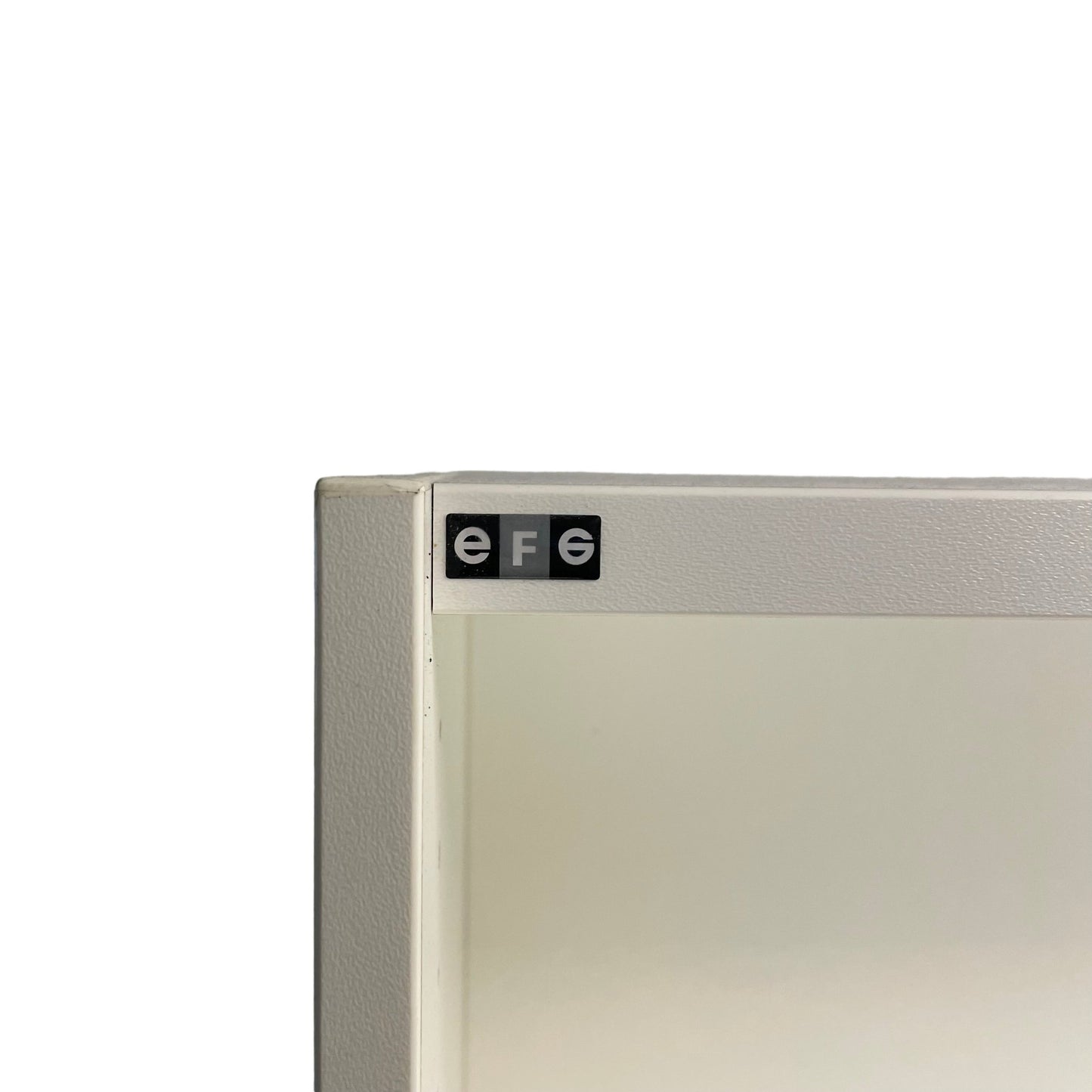 Skap fra EFG m/nøkkel