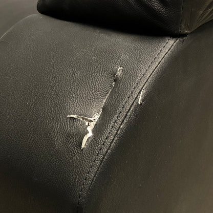 Mayfield 2-seter sofa fra A-Møbler, hud/PVC
