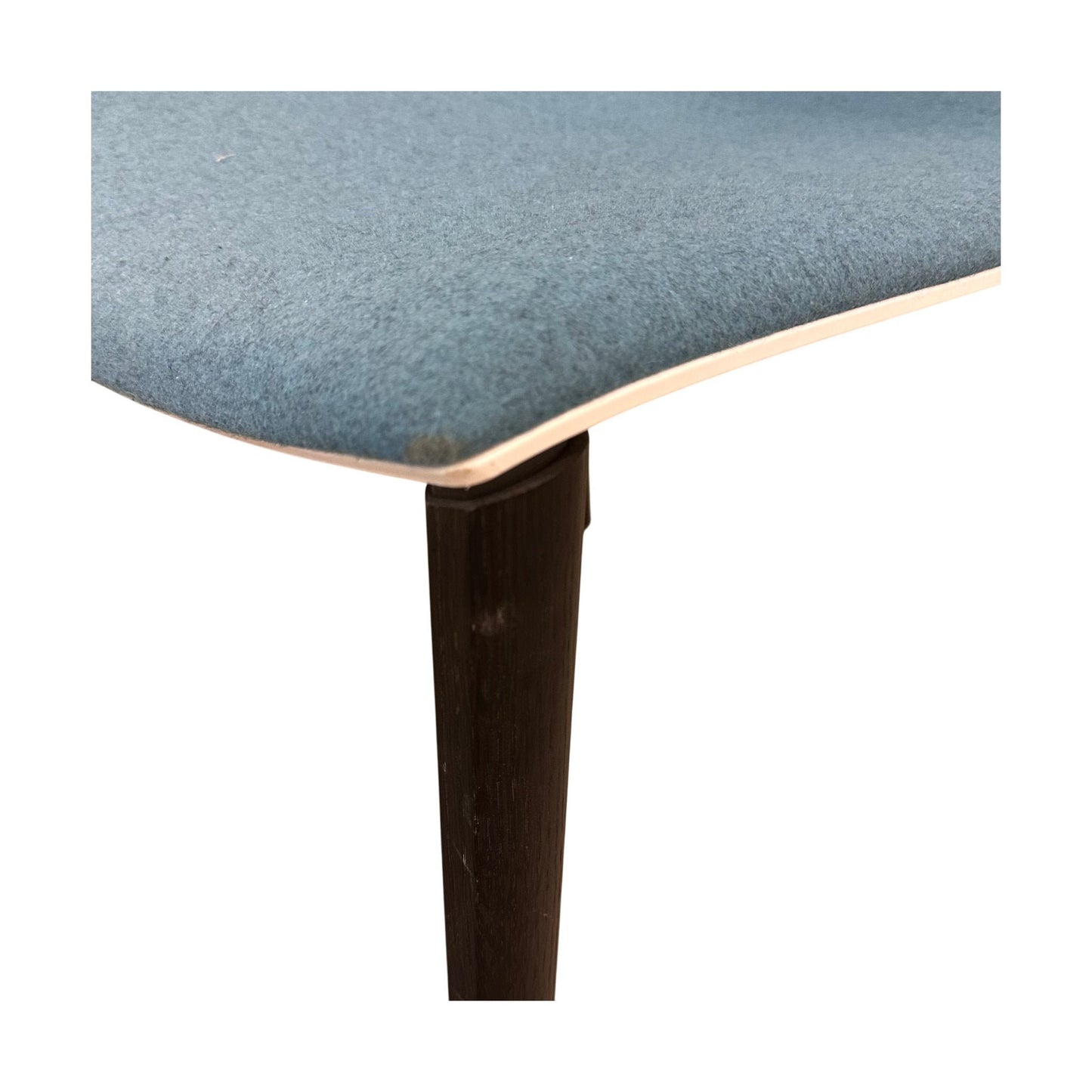 Møteromsstol fra Arper Catifa, polstrert, i god tilstand