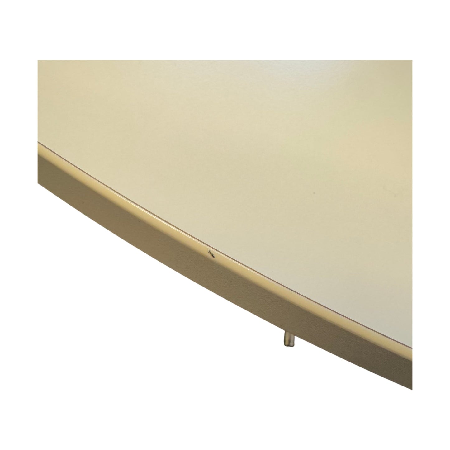 Hvitt rundt bord m/ kromben