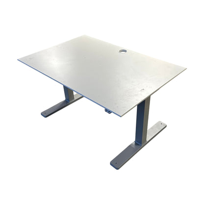 120x80 elektrisk hev/senk skrivebord, hvit laminat,