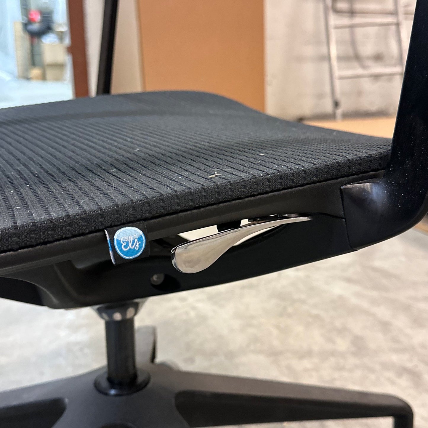 Meet kontorstol fra Degvold, mesh