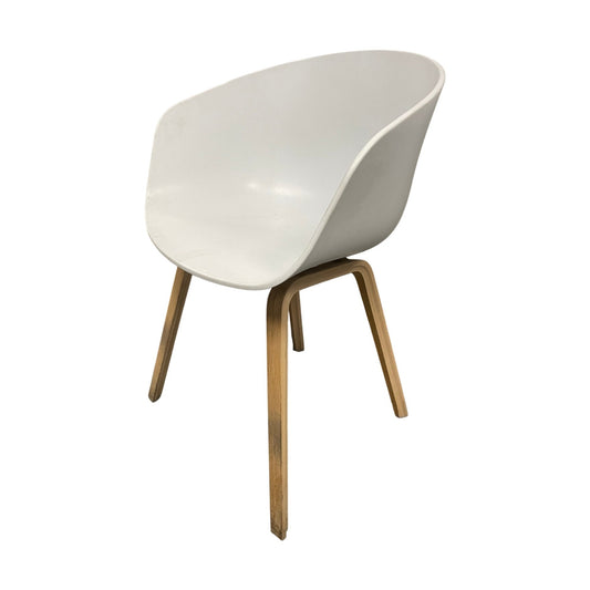 AAC spisestol fra HAY, hvit