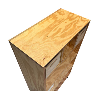 Hylle i eik, på hjul