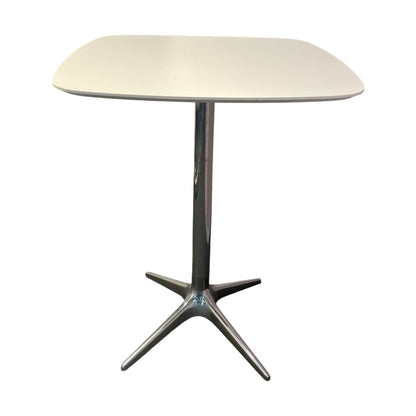 Barbord fra EFG, hvit plate, krom understell, 90x90 cm, 110 cm høy