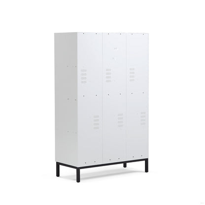 Garderobeskap CLASSIC, benstativ, 3 seksjoner, H1940 B1200 D550 mm, blå fra AJ Produkter