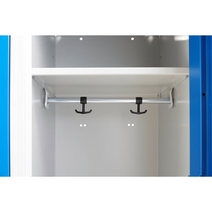 Garderobeskap CLASSIC, 3 seksjoner, flatt tak, H1740 B900 D550 mm, blå fra AJ Produkter