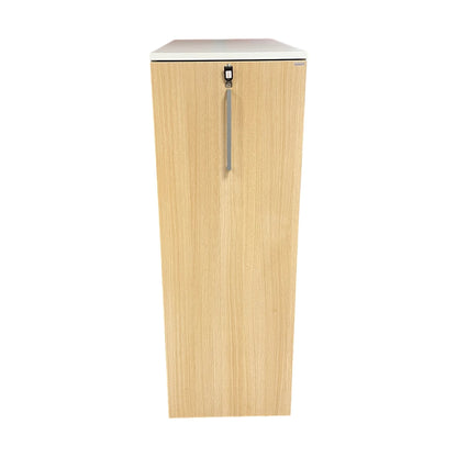 Tårnskap fra Aarsland, dobbel åpning, trefarget