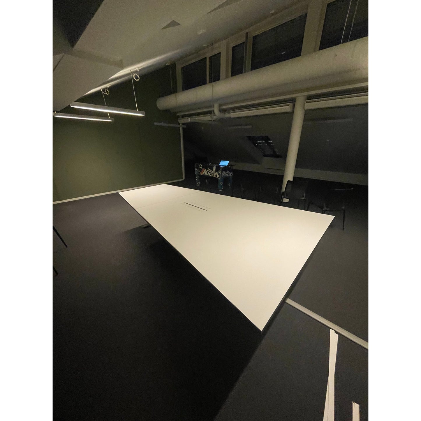 Møtebord trapesformet, hvit, 320x200 cm