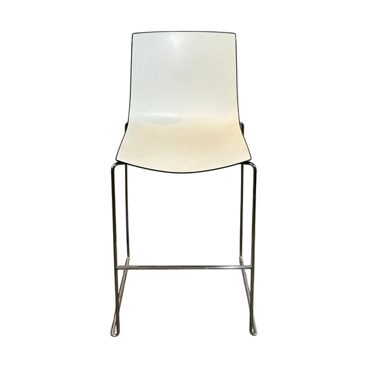 Catifa 46 barstol fra Arper, hvit, 111 cm høy