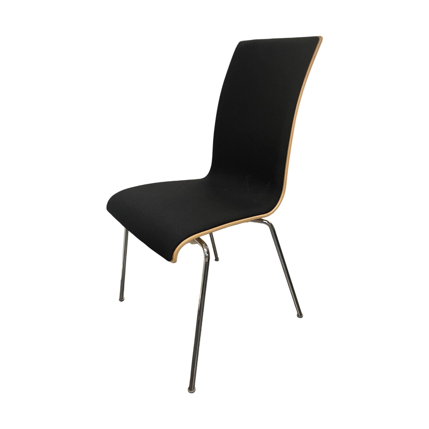 Bella konferansestol fra RBM, svart stoff