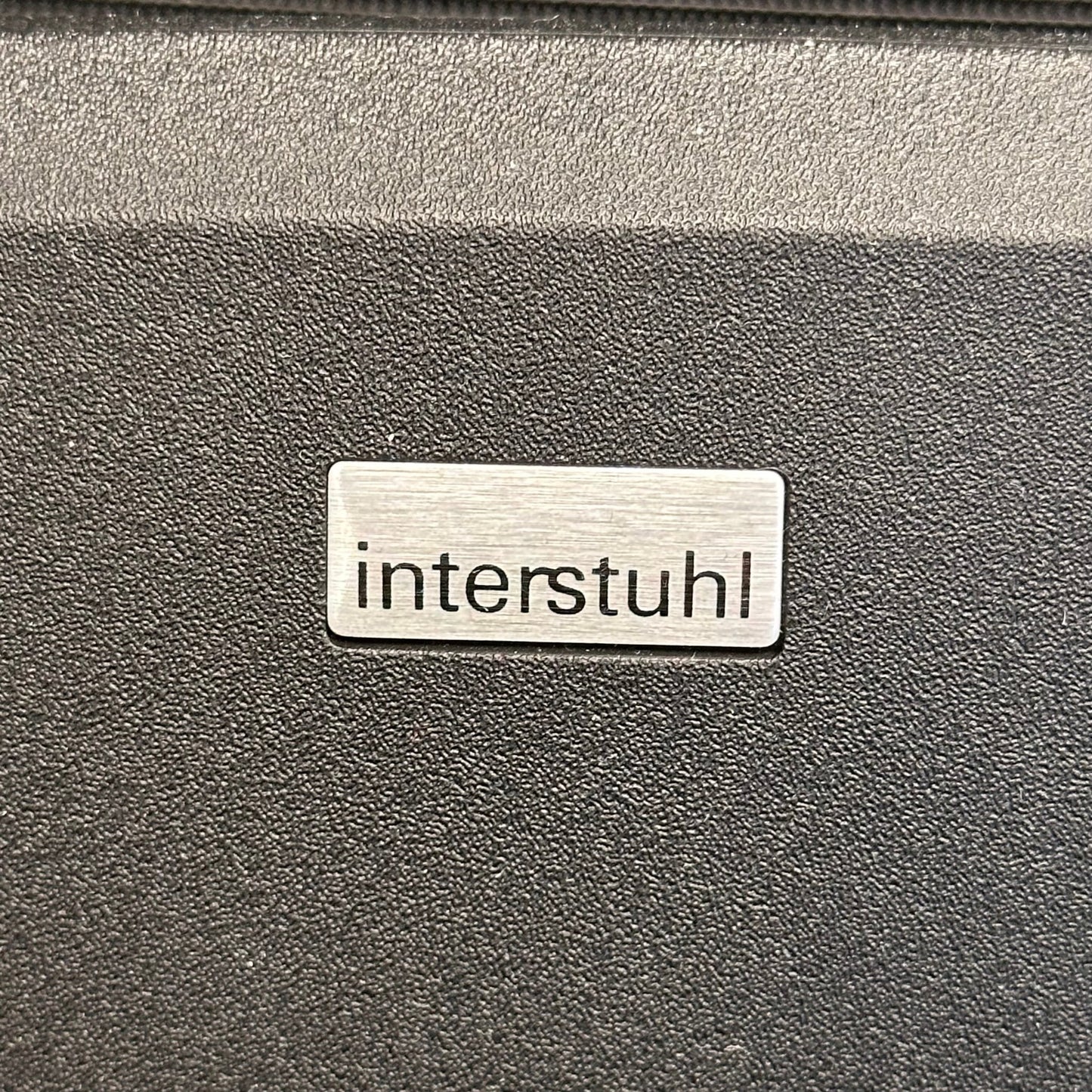 Kontorstol fra Interstuhl, sort