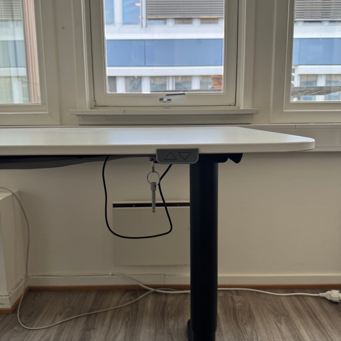 IKEA Bekant el hev/senk skrivebord, 160x80cm