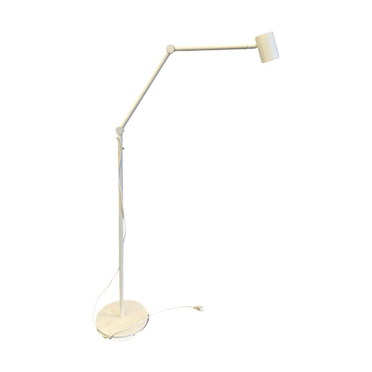 Nymåne gulvlampe fra IKEA, justerbar høyde