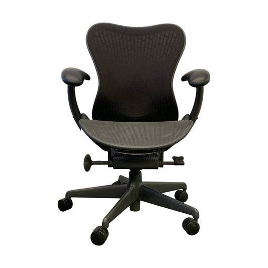 Mirra kontorstol fra Herman miller