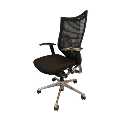 Kontorstol Baron fra Okamura, svart