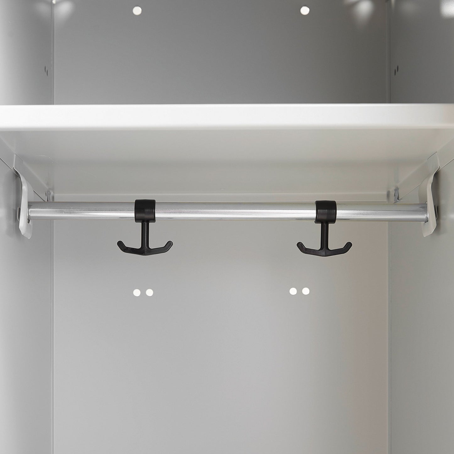 Garderobeskap CLASSIC, benkestativ, 2 seksjoner, H2120 B800 D550 mm, svart