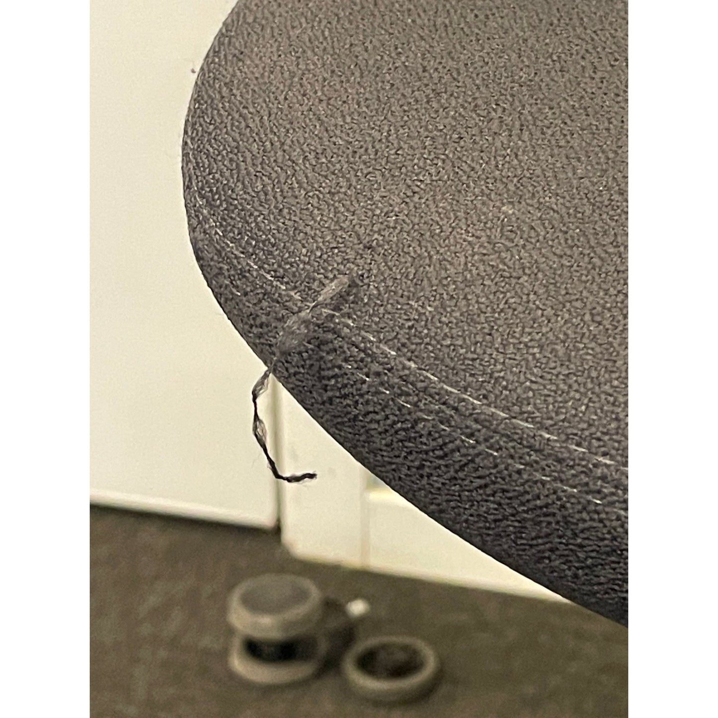 Freefloat 6000 kontorstol med nakkestøtte fra Kinnarps, grå