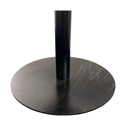 Loungebord i hvit laminat fra Edsbyn Cone, 80x80 cm