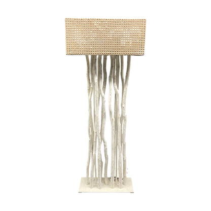 Hvit trerots lampe fra East at Main