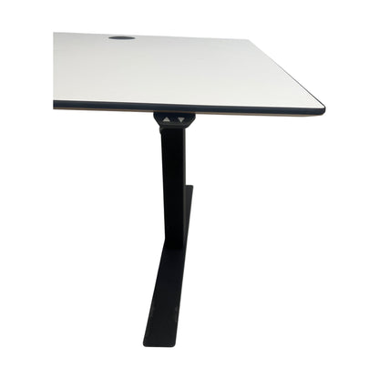 Elektrisk hev/senk skrivebord 180x90 cm, hvit laminat