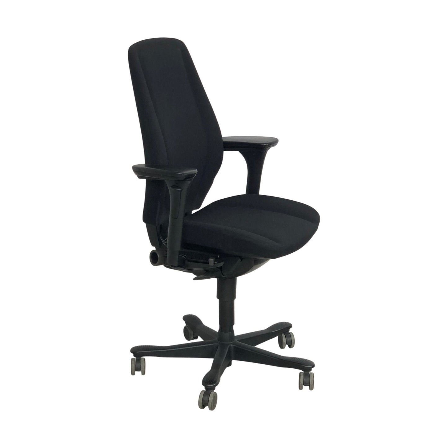 Kinnarps Synchrone 9000 kontorstol fra Kinnarps, svart stoff