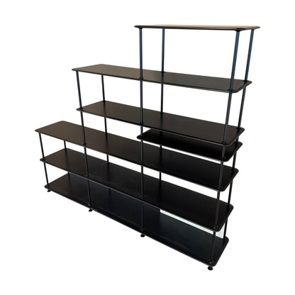 Helsort og praktisk hyllereol