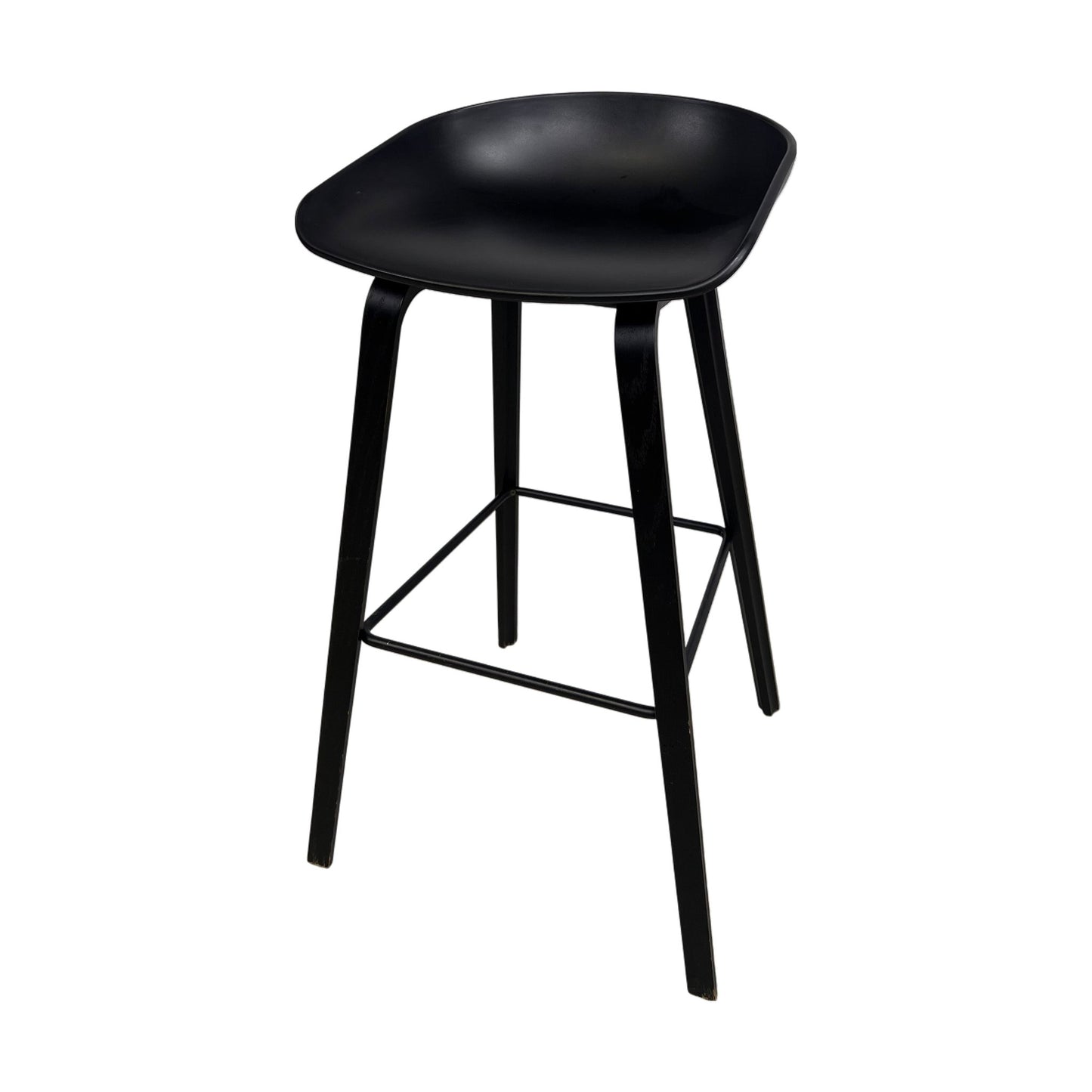 HAY About a stool barstol i svart, eikefiner