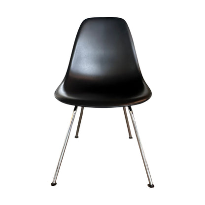 Vitra Eames Plastic Side Chair DSX stol
