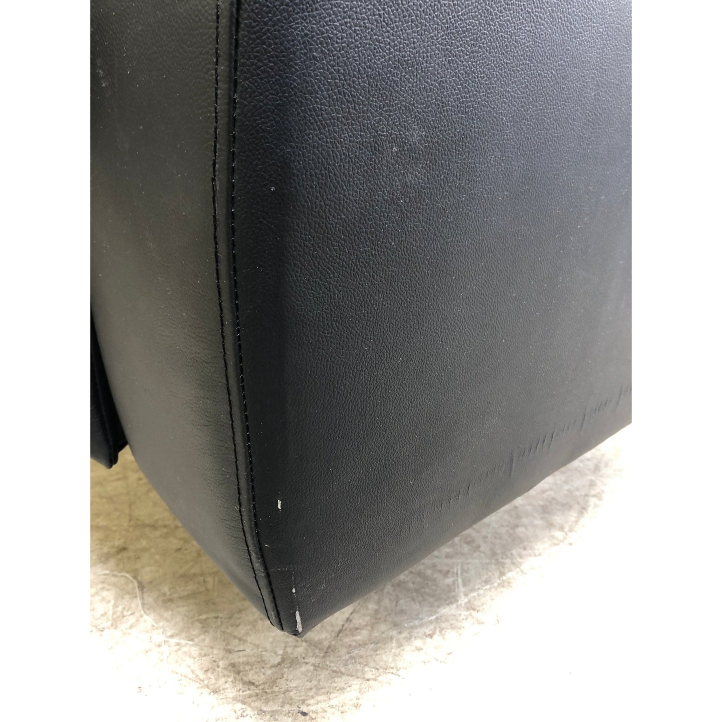 Mayfield 3-seter sofa, sort hud/PVC