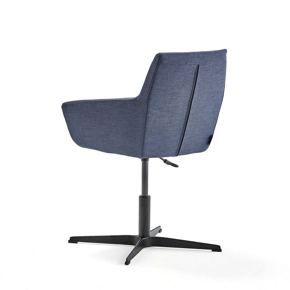 FAIRFIELD loungestol fra AJ Produkter i blå, hev/senk