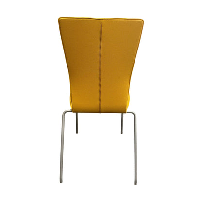 Gul konferansestol fra EFG, stablebar
