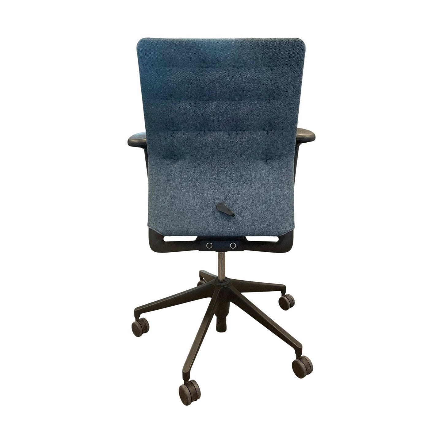 ID trim kontorstol fra Vitra, blå