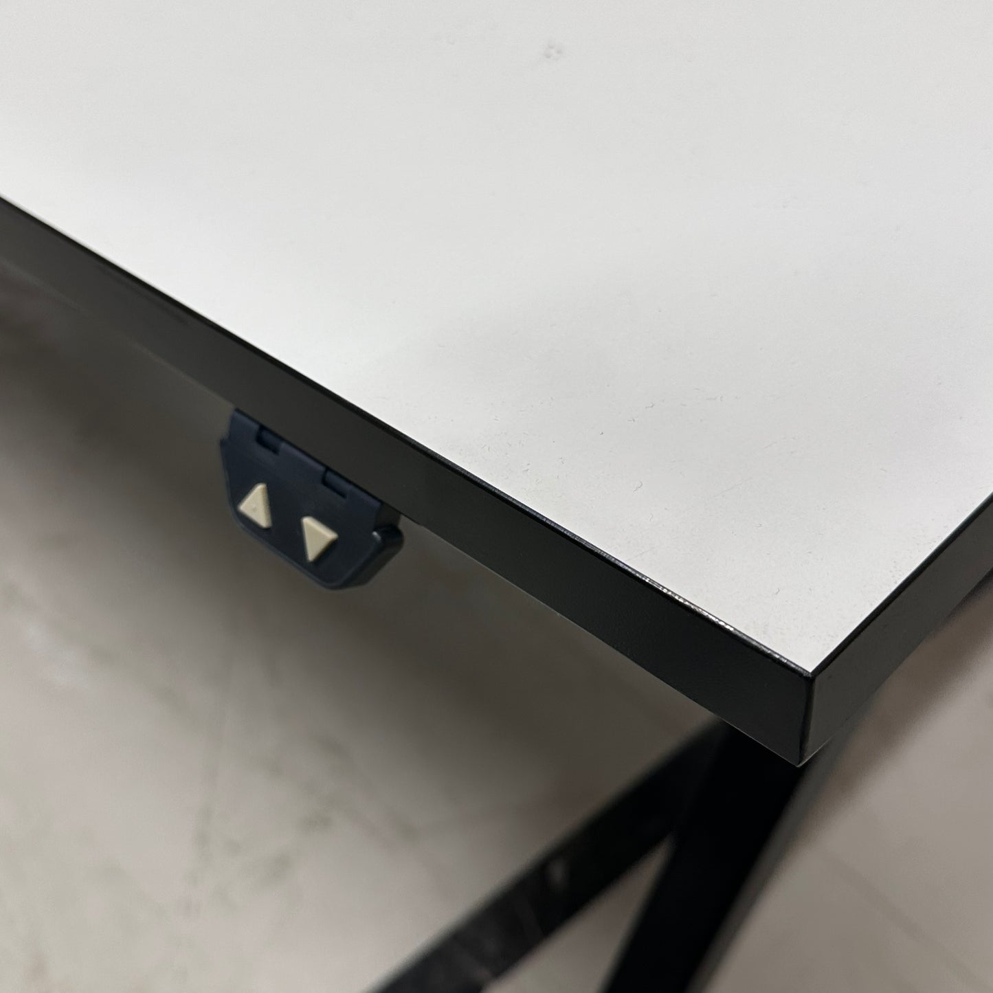 Elektrisk hev/senk skrivebord, hvit, 180x80 cm