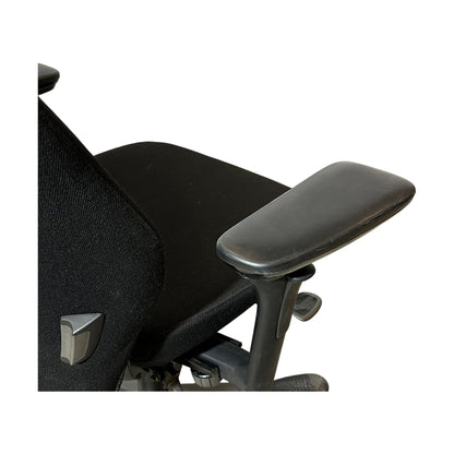 Kinnarps Plus[8] kontorstol, helsort