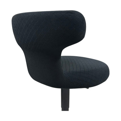 Pivot High Stool fra Vitra, svart