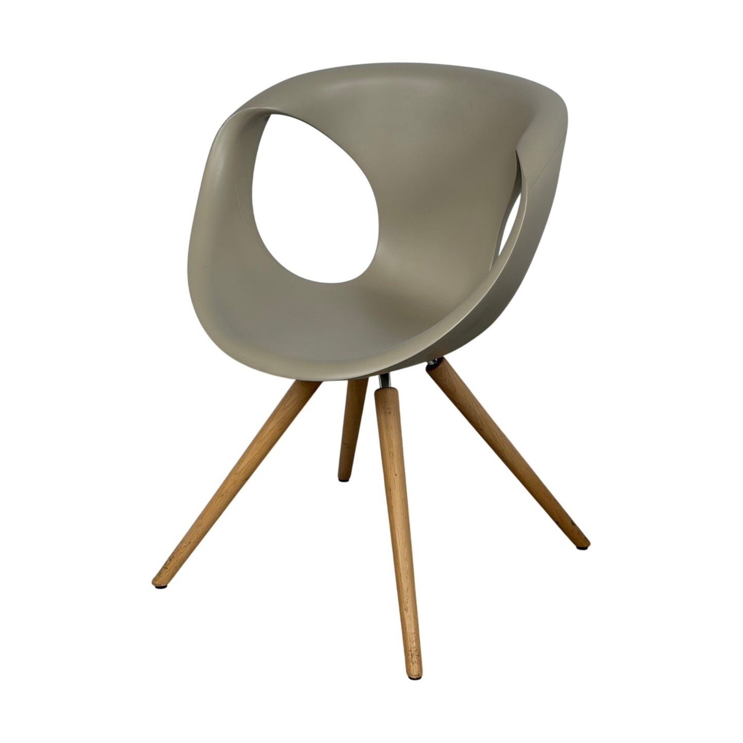 UP Chair møteromsstol fra Tonon, beige
