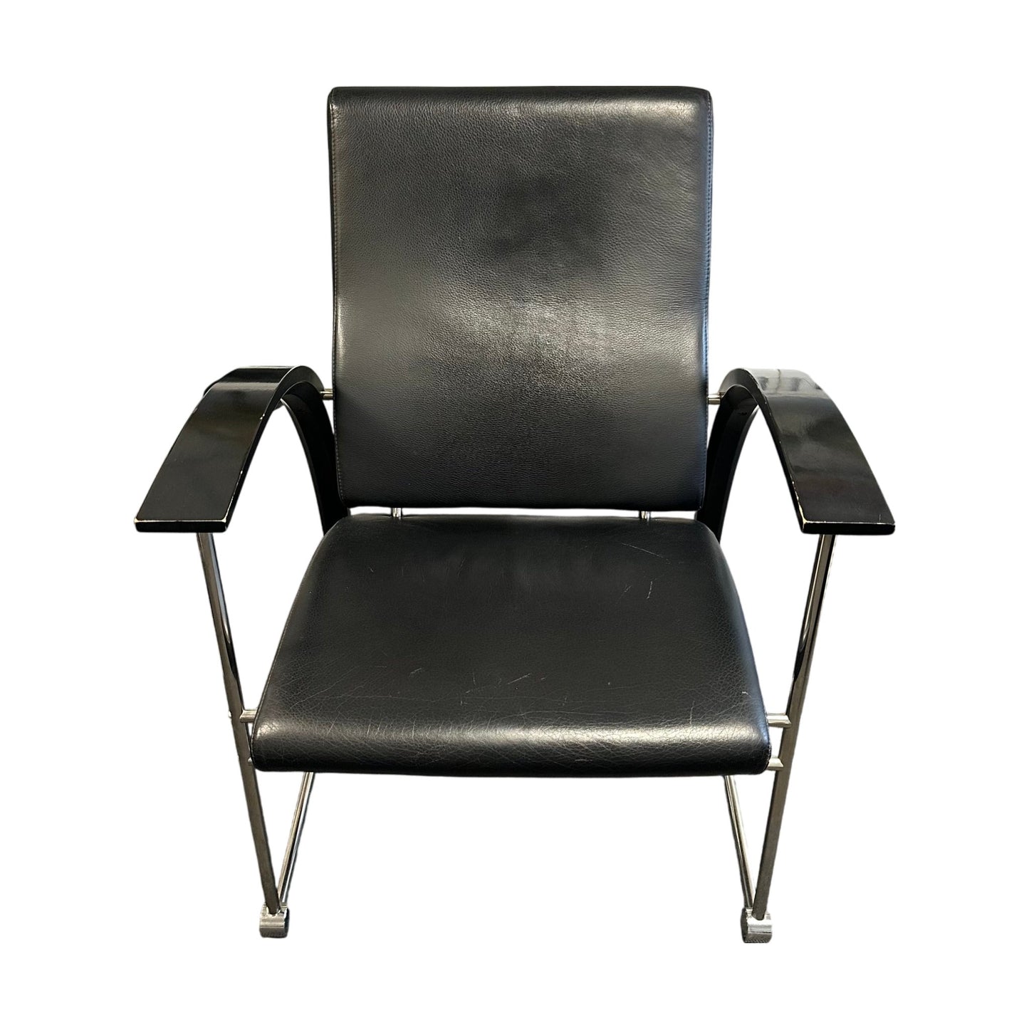 Møteromsstol, Fora Form Tres, svart skinn