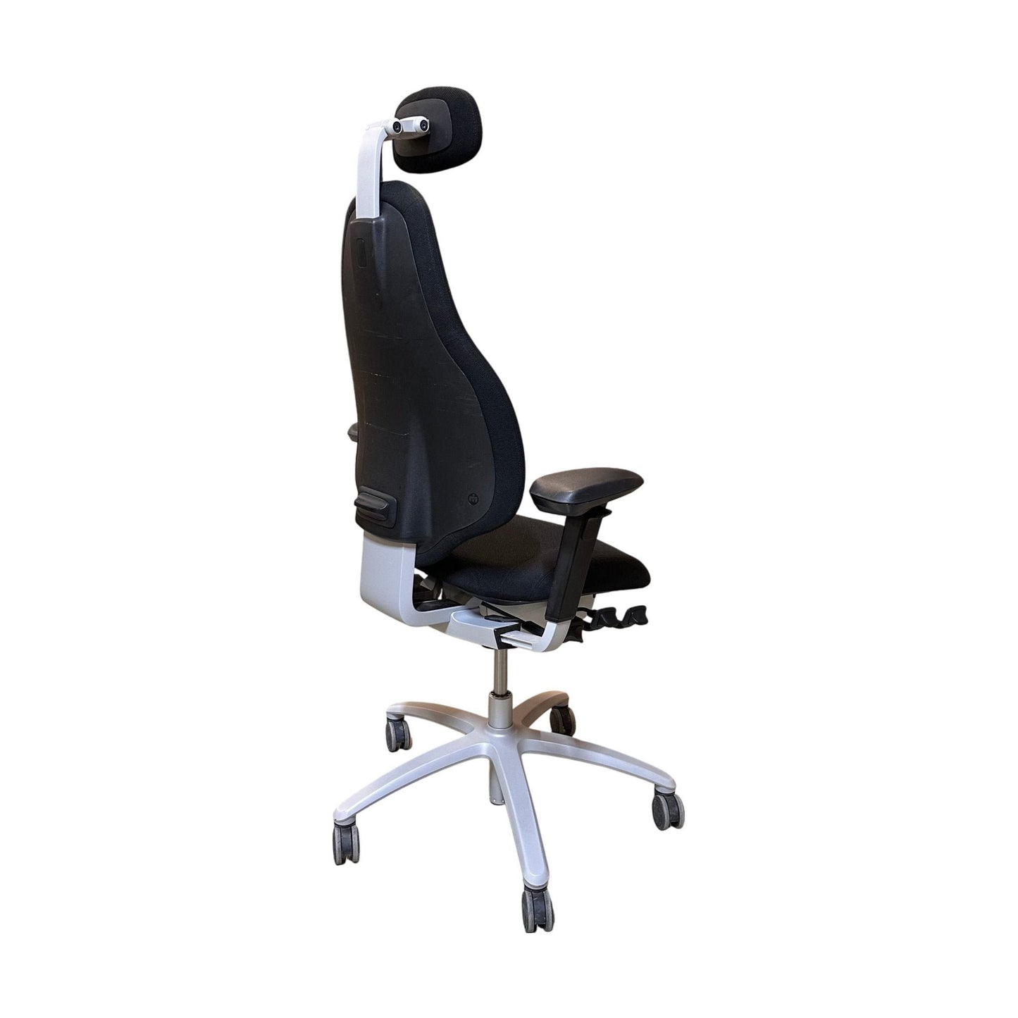 Mereo 220 kontorstol fra RH Logic, sort