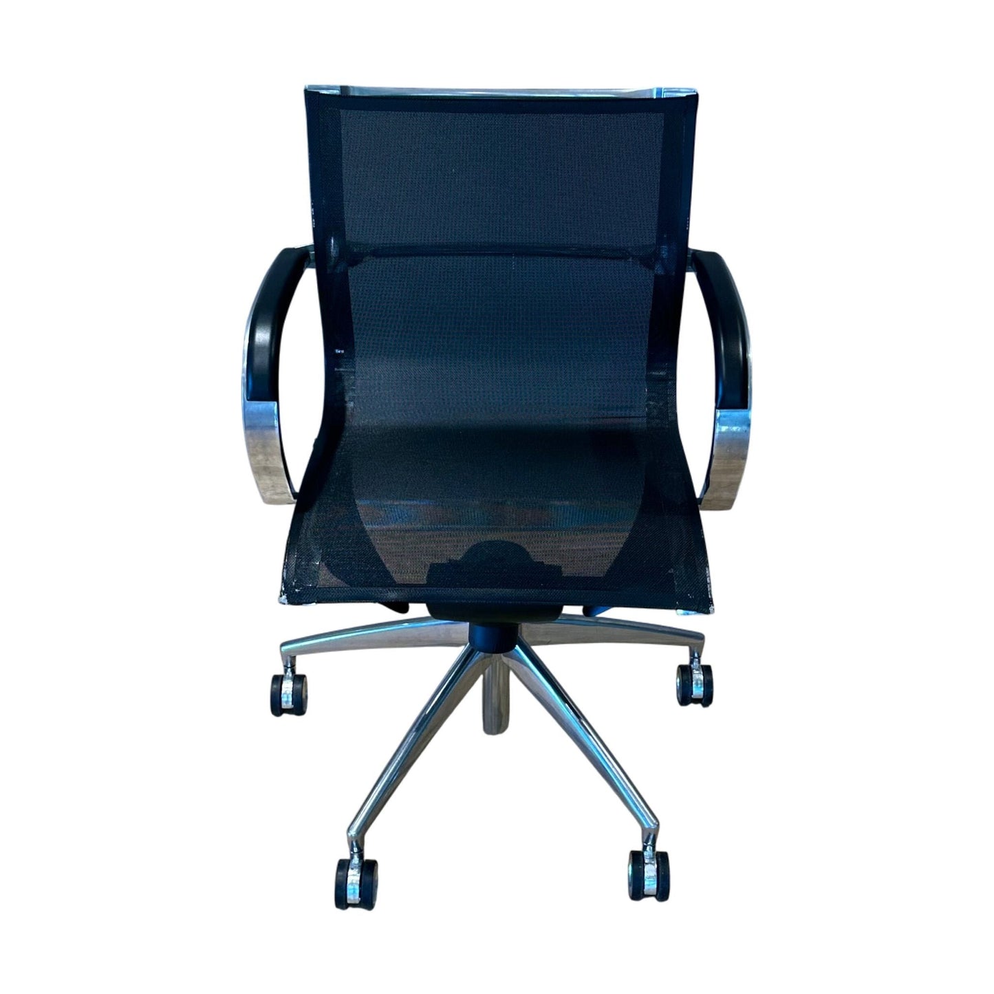 Emmegi møteromsstol i mesh