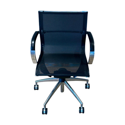 Emmegi møteromsstol i mesh