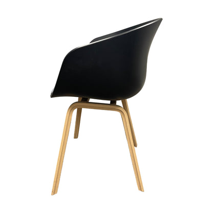 Spisestol fra HAY AAC 22, blå