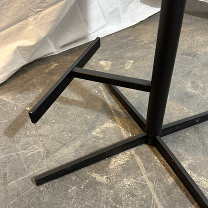 Barstol fra Offecct, lys oransje